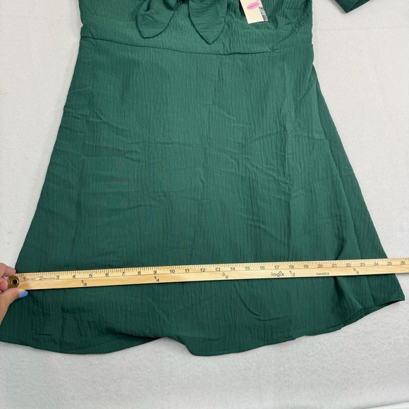 Dokotoo Off Shoulder Short Sleeve Mini Dress Women Size XL Green Smocked Tie NWT - Picture 7 of 12